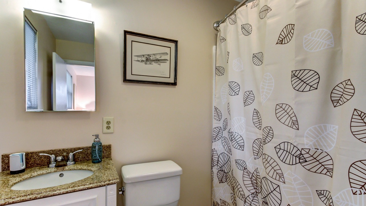 Photo of Bathroom in Savannah