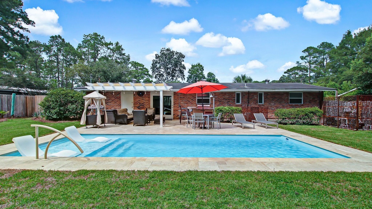 Photo of Others in Savannah