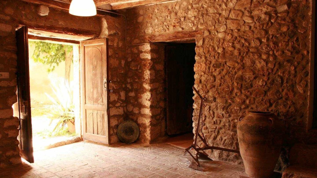 Photo of Others in Maia de Montcal