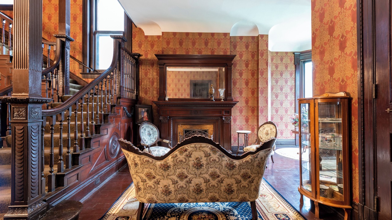 Photo of Others in Old Louisville