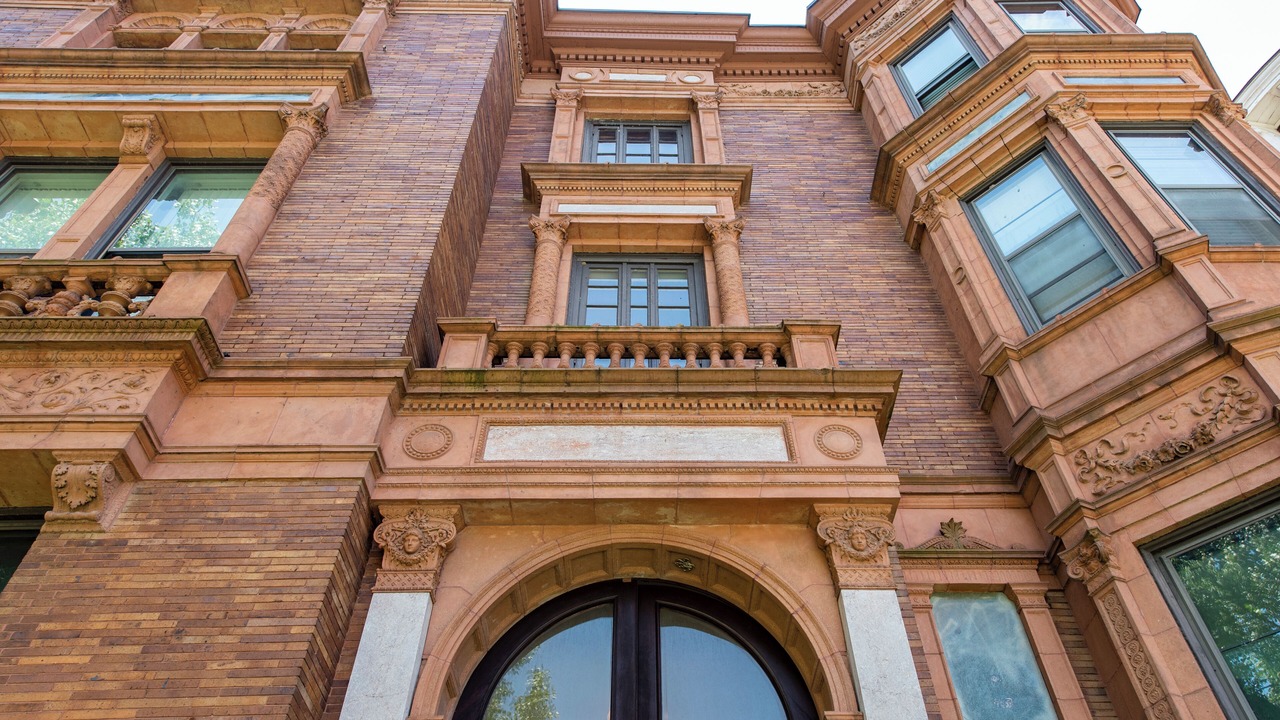 Photo of Others in Old Louisville