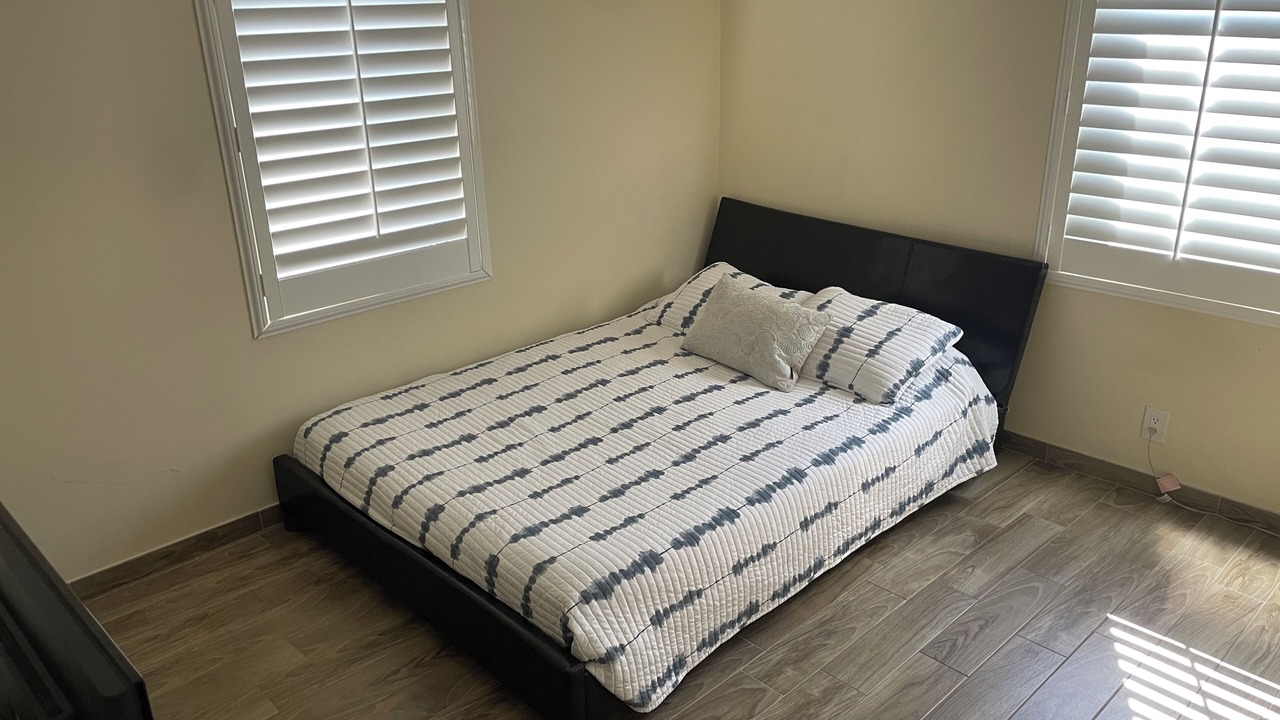 Photo of Bedroom in North Andrews Gardens