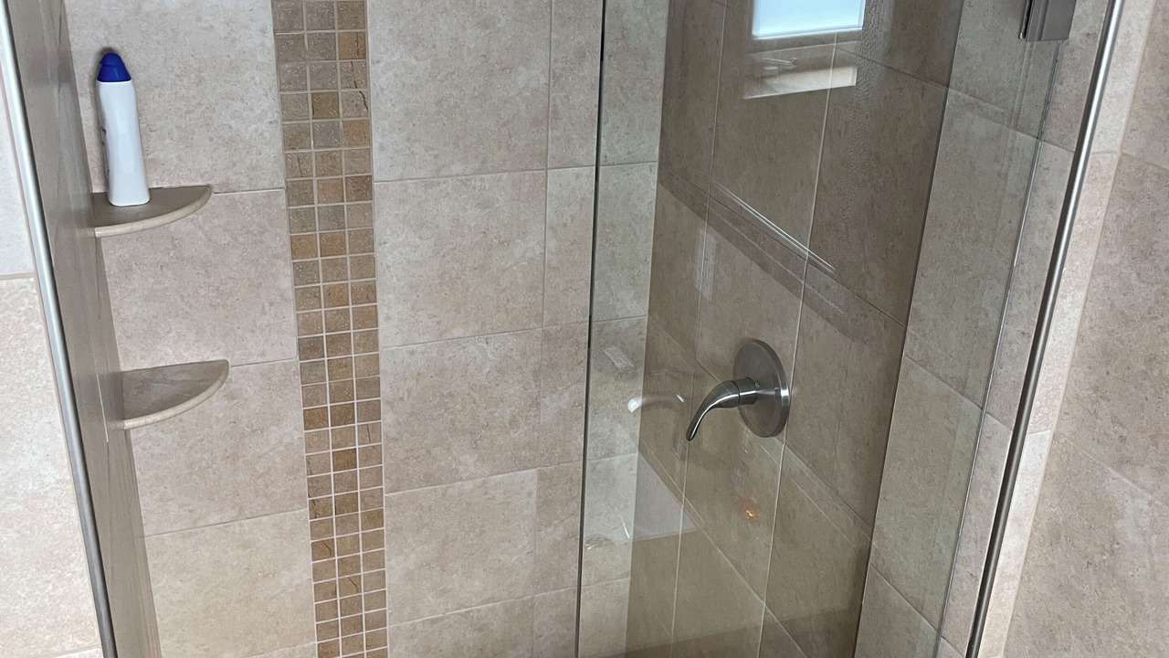 Photo of Bathroom in North Andrews Gardens