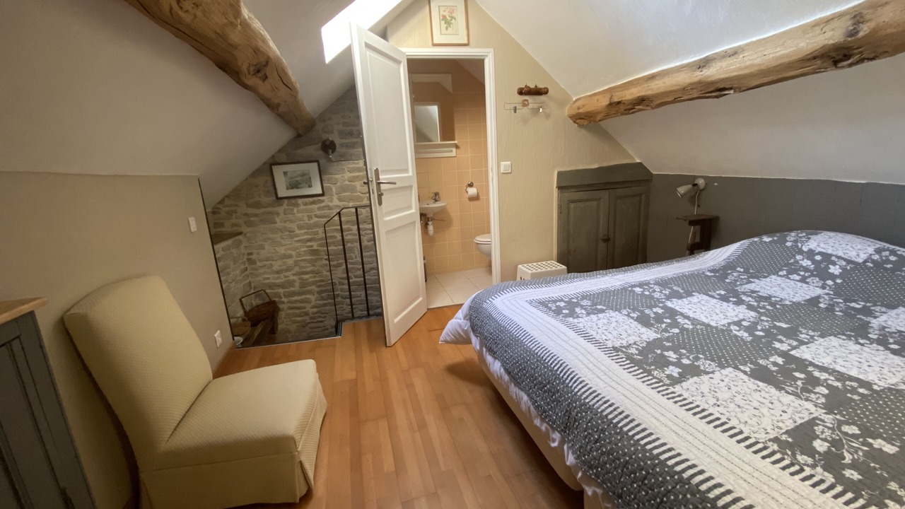 Photo of Bedroom in Noyers-sur-Serein