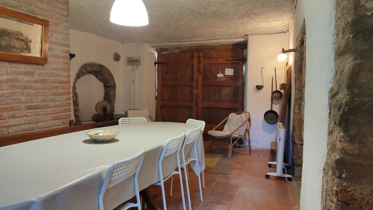 Photo of Others in Maia de Montcal