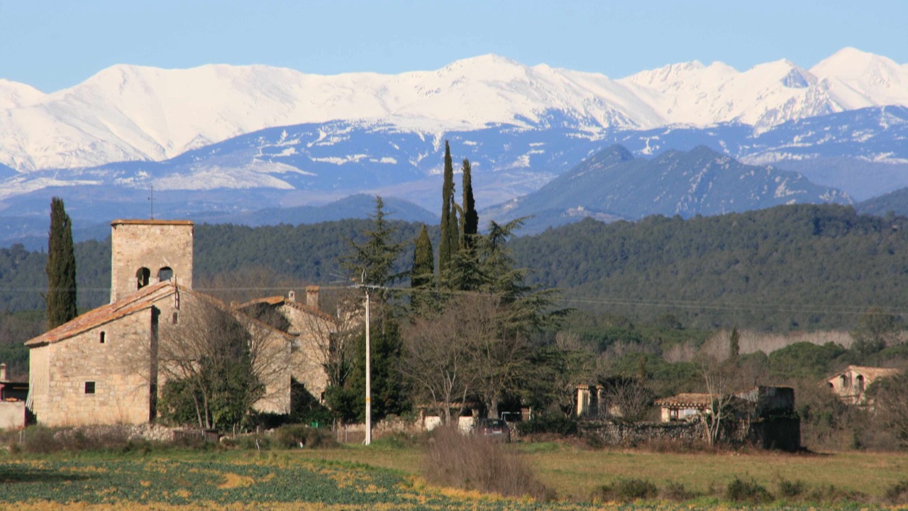 Photo of Others in Maia de Montcal