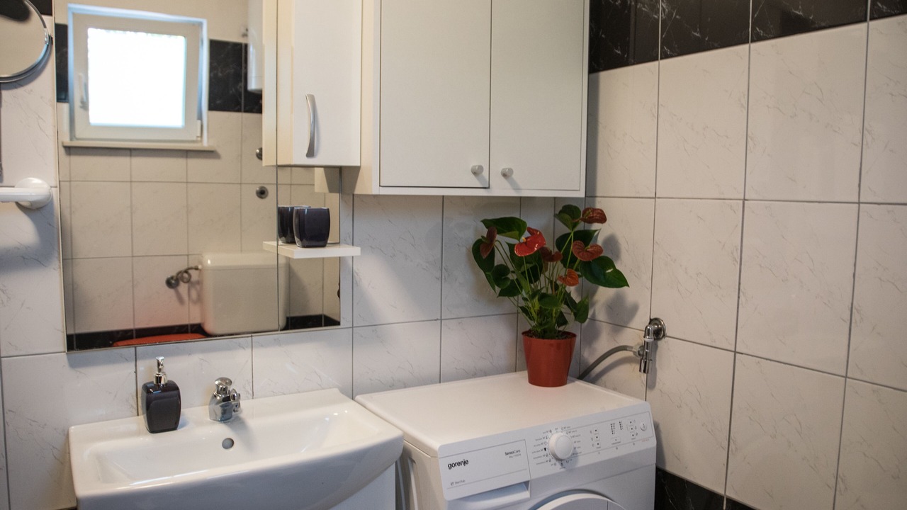 Photo of Bathroom in Valbandon