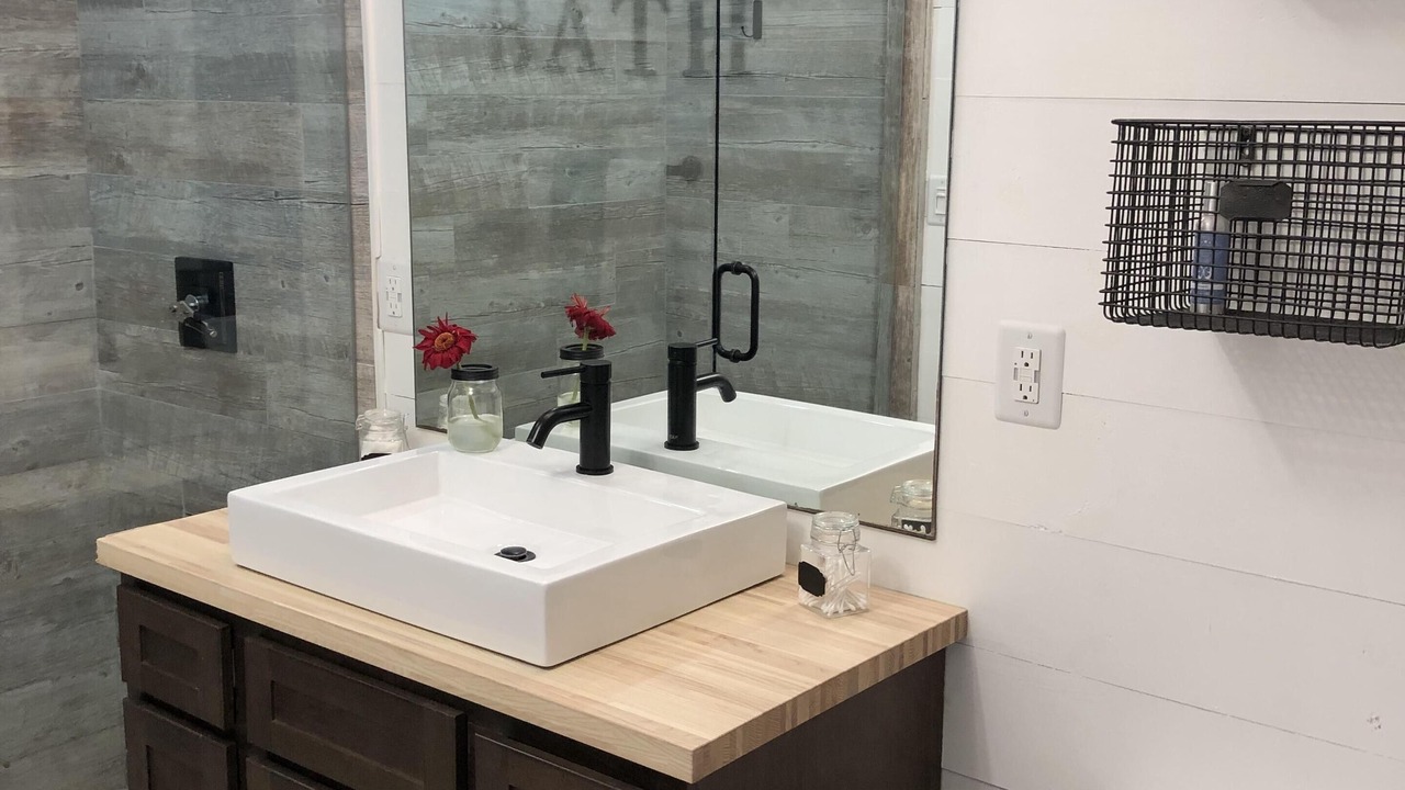 Photo of Bathroom in Leander