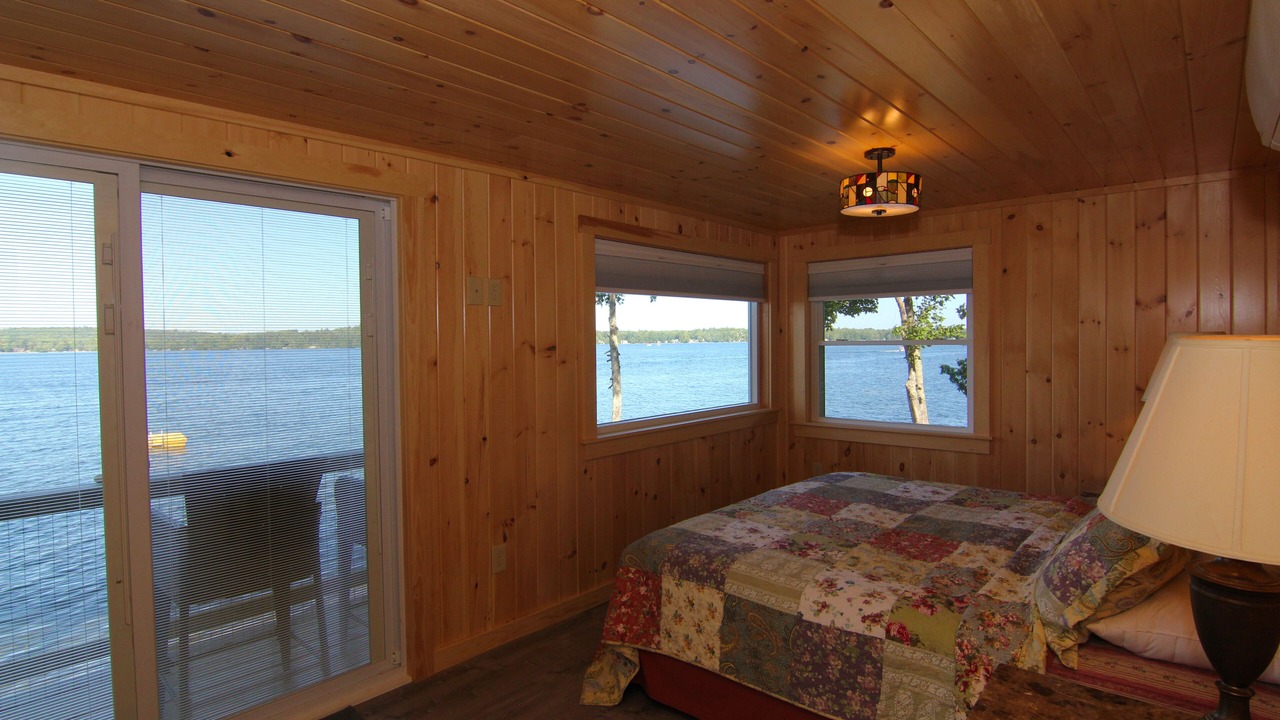 Photo of Bedroom in Otis