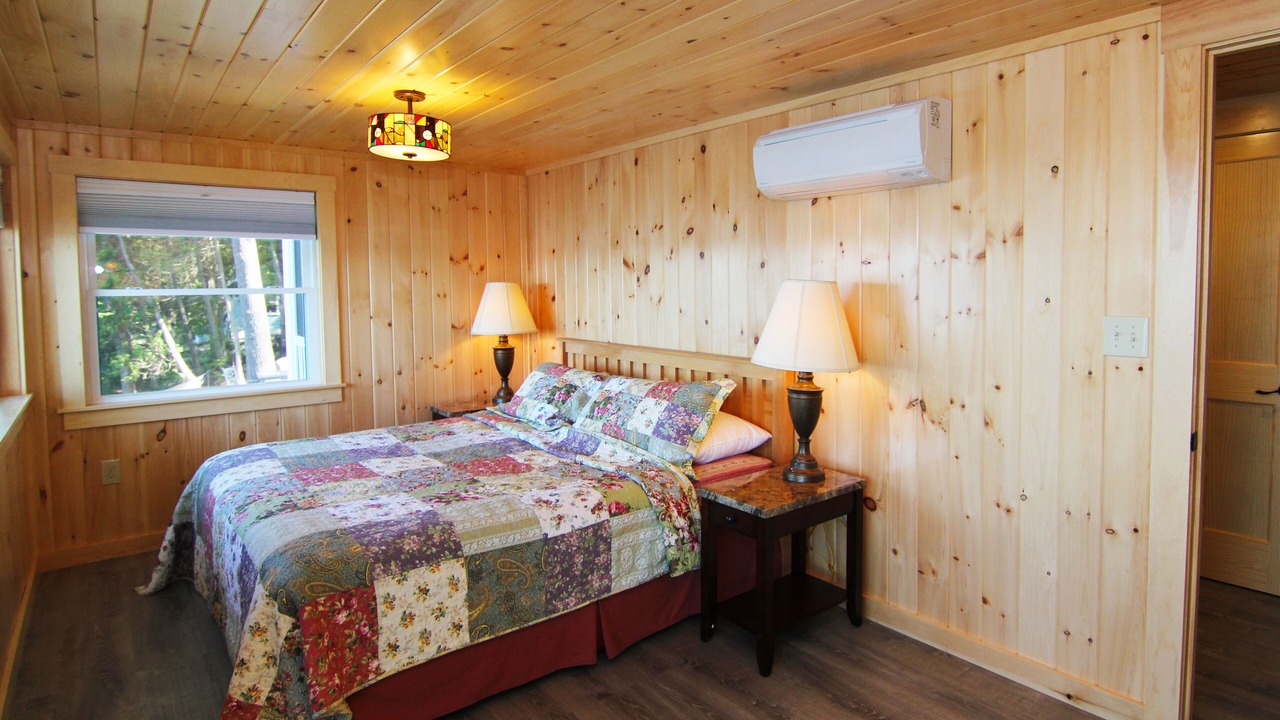 Photo of Bedroom in Otis