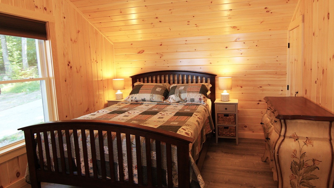 Photo of Bedroom in Otis