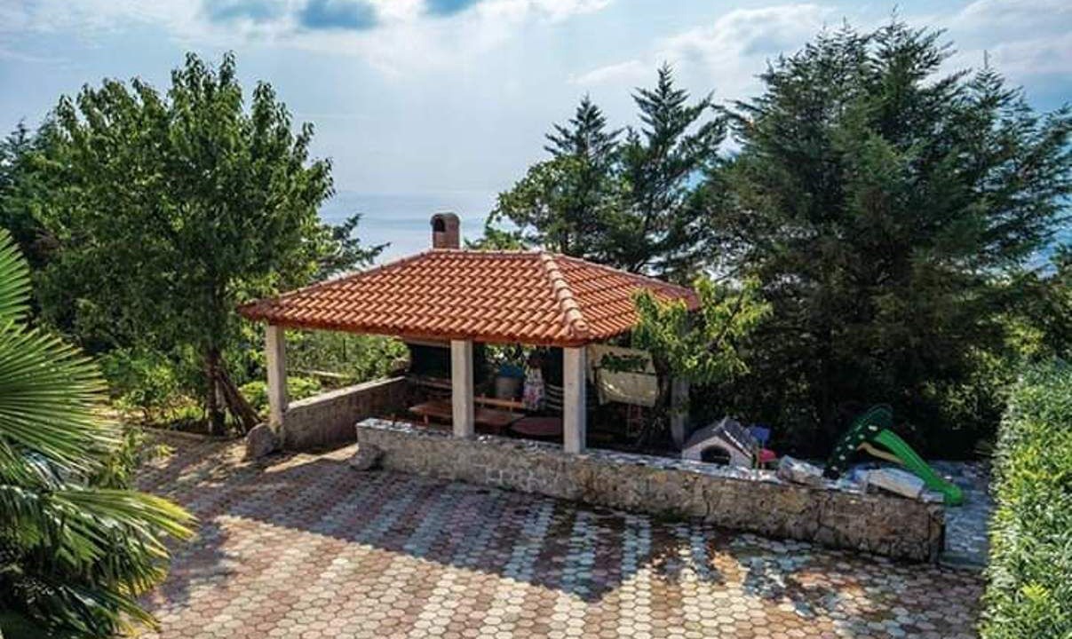 Photo of Patio Balcony in Rubesi