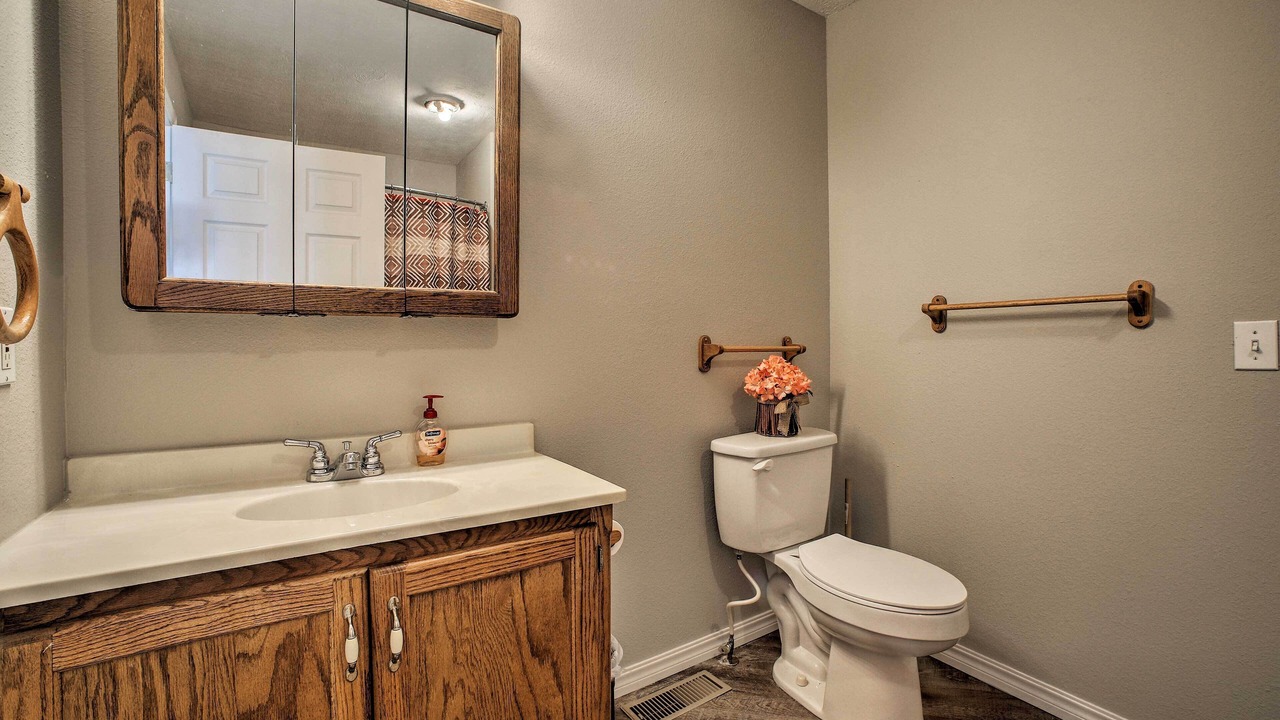 Photo of Bathroom in Emerald Beach
