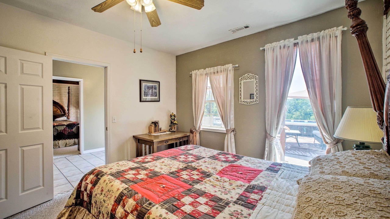 Photo of Bedroom in Emerald Beach