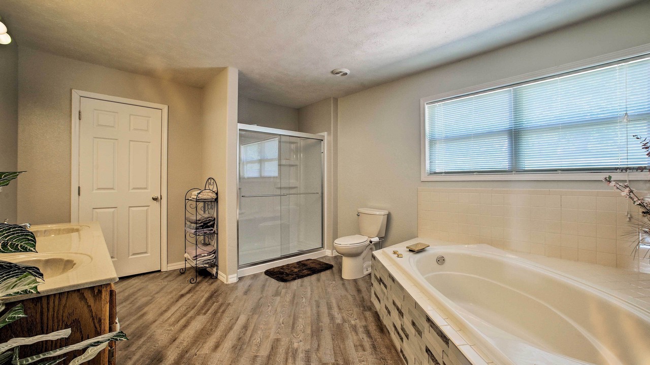 Photo of Bathroom in Emerald Beach
