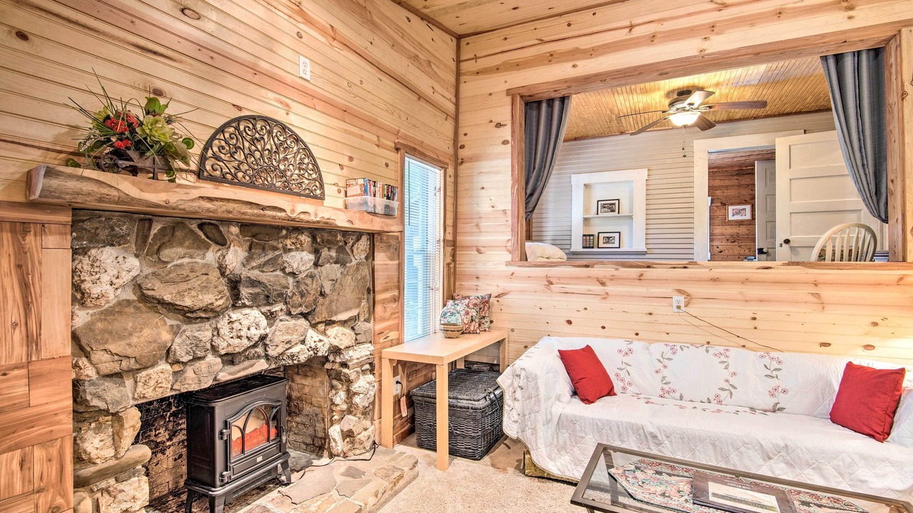 Photo of Livingroom in Hatton
