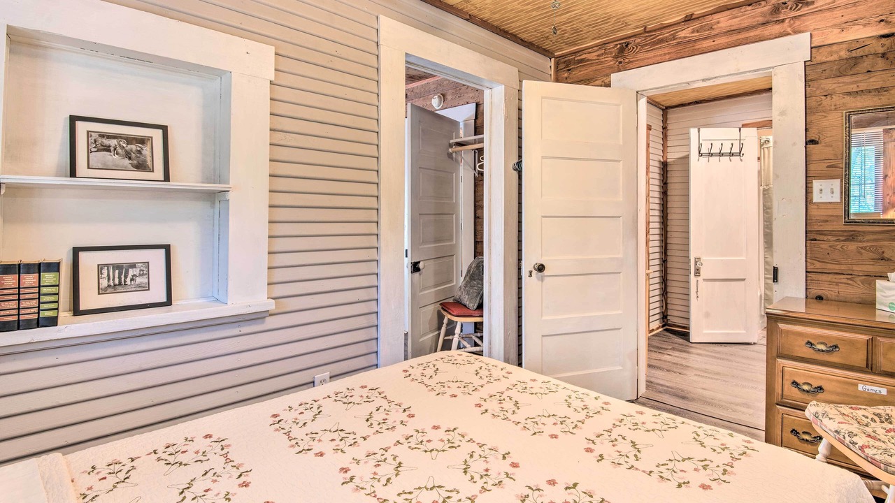 Photo of Bedroom in Hatton
