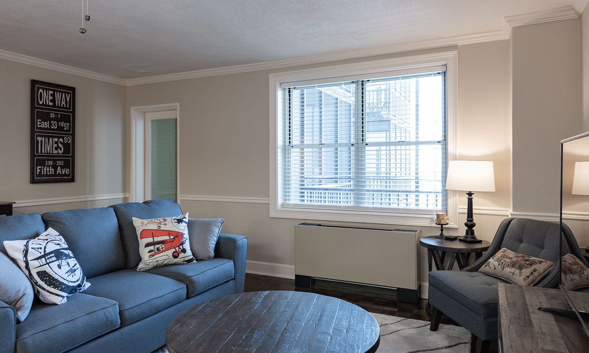 Photo of Livingroom in Peachtree Center