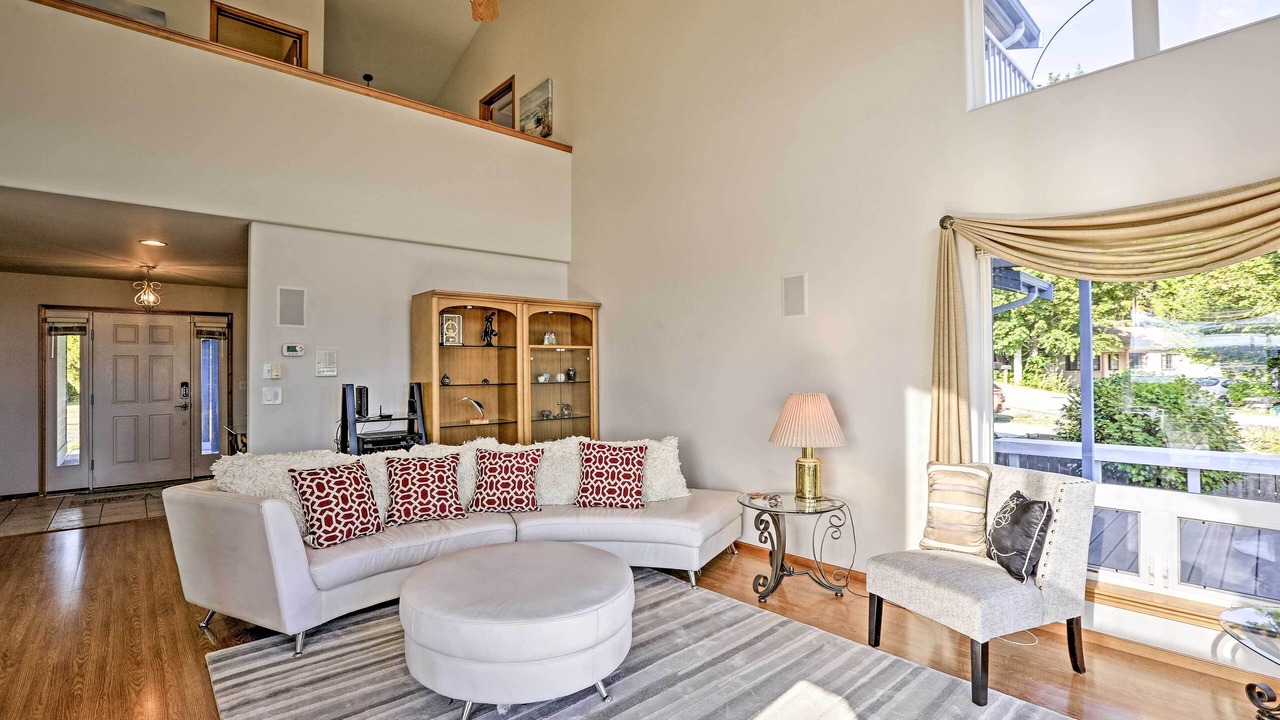 Photo of Livingroom in Birch Bay