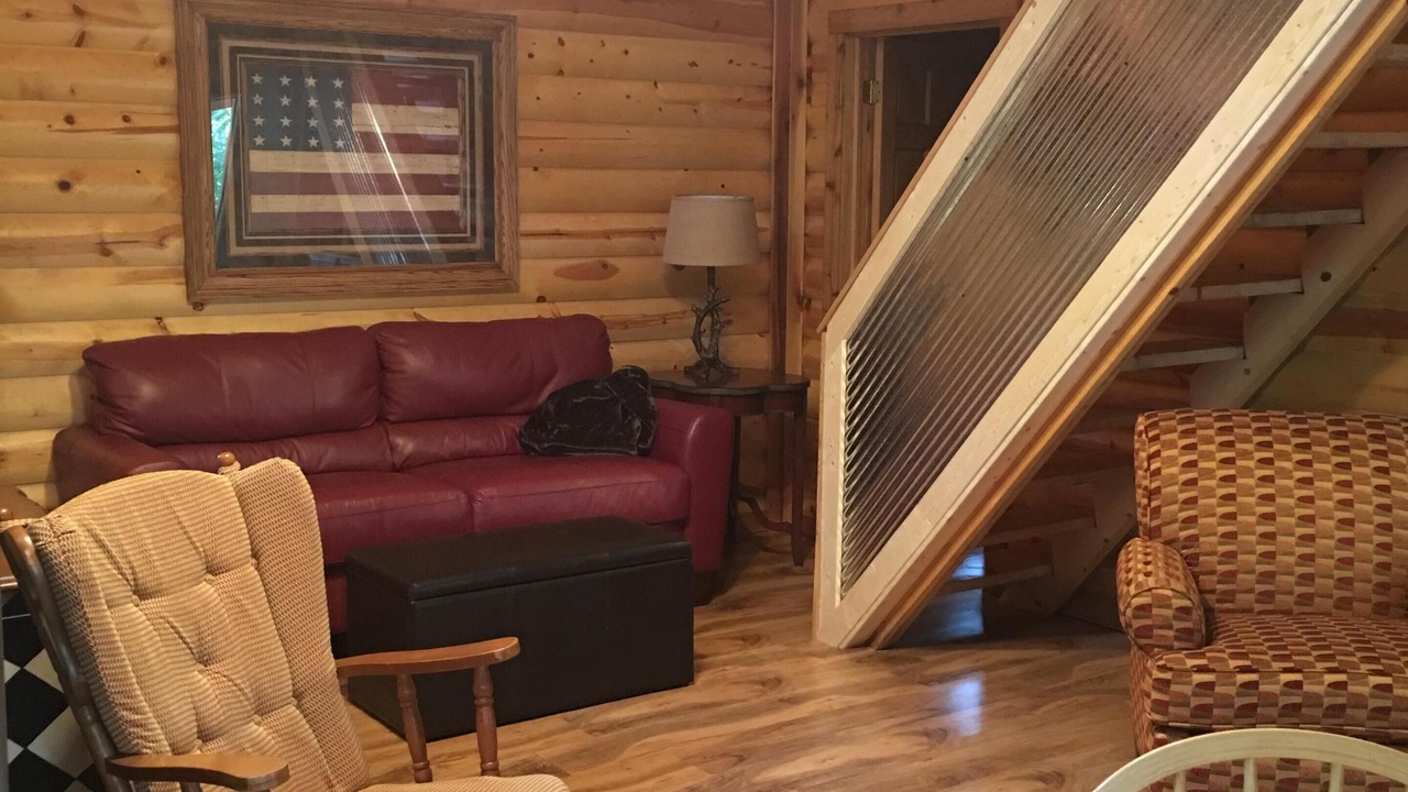 Photo of Livingroom in Clinton