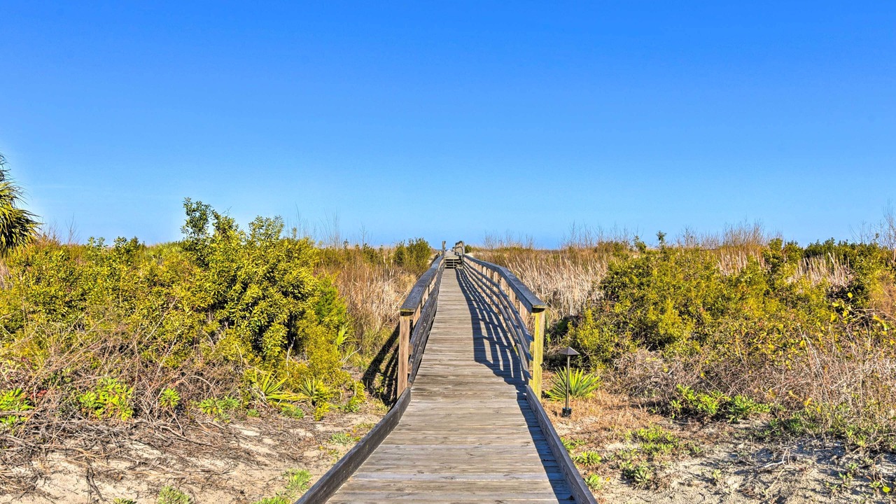 Photo of Others in Oceanmarsh Subdivision