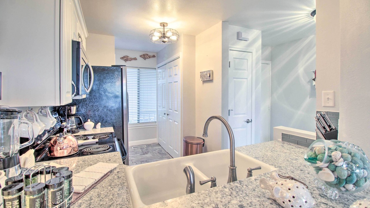 Photo of Others in Oceanmarsh Subdivision