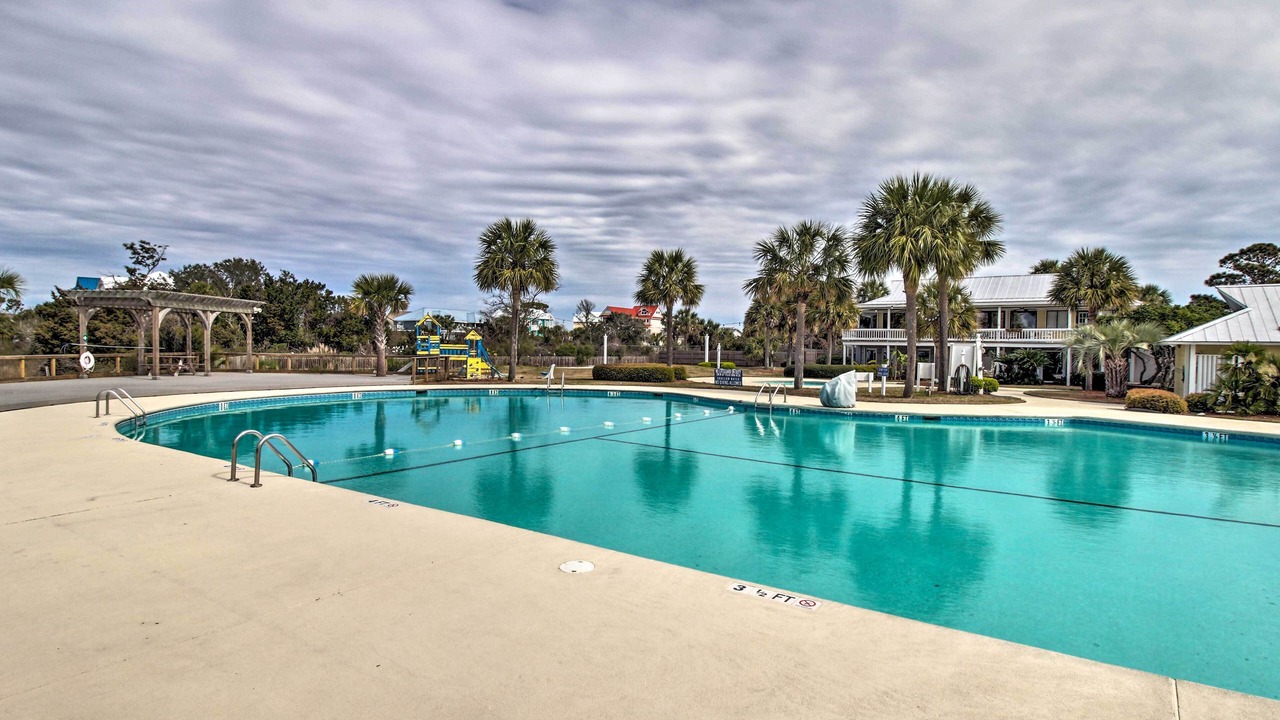 Photo of Outdoor in Oceanmarsh Subdivision