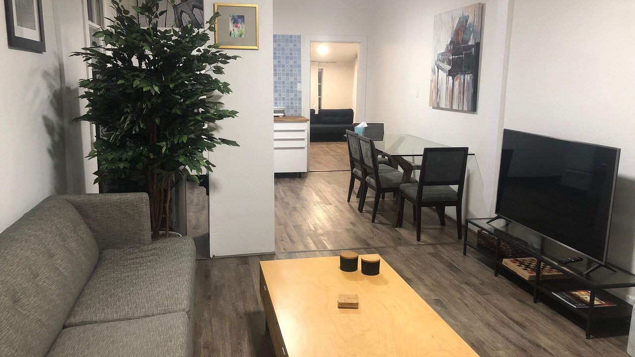 Photo of Livingroom in Hoover - Foster