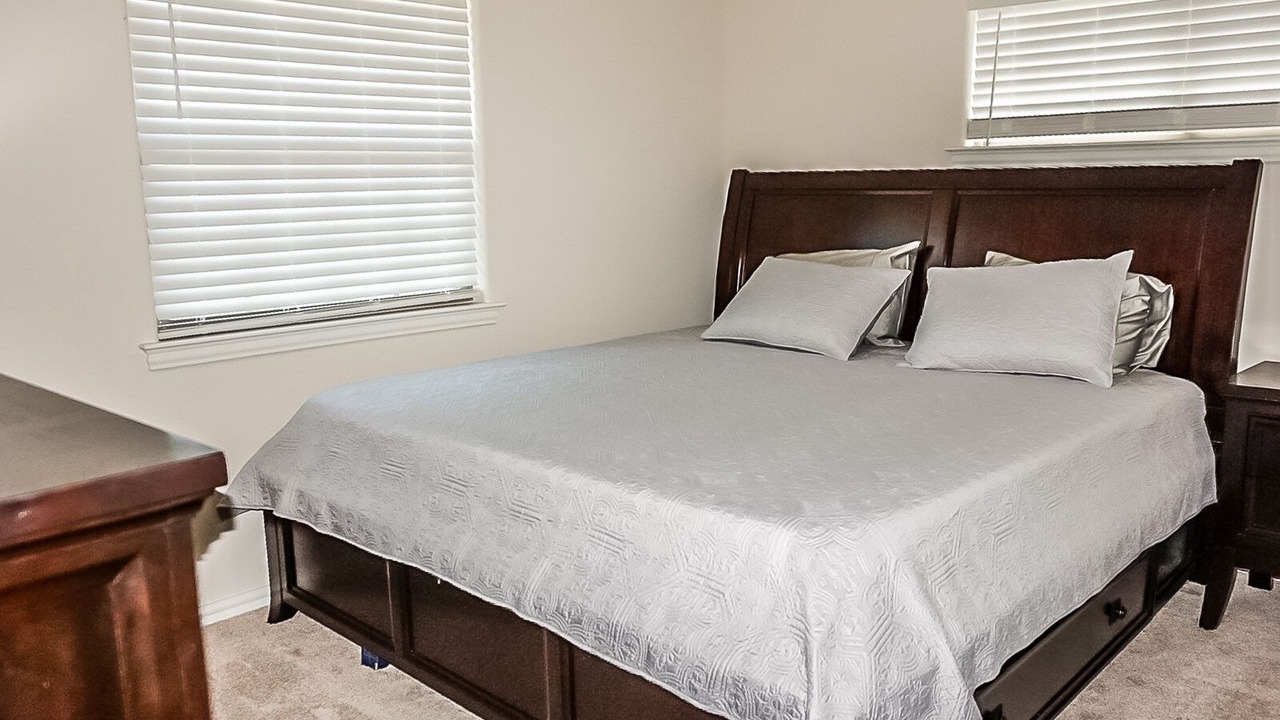 Photo of Bedroom in Pottsboro