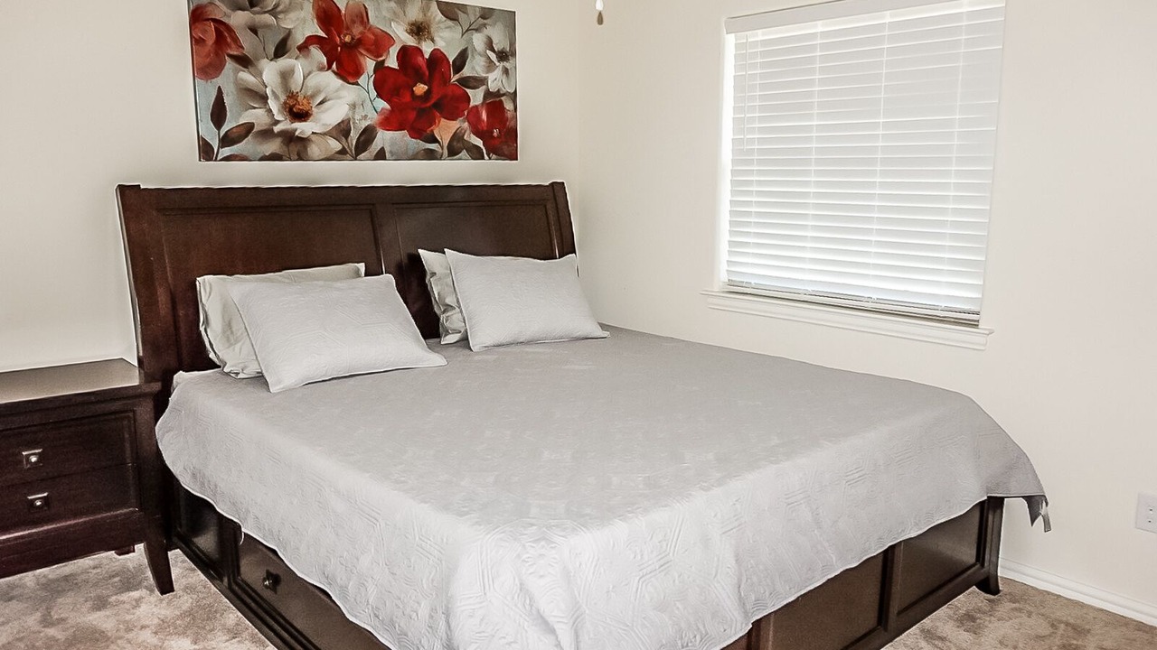 Photo of Bedroom in Pottsboro