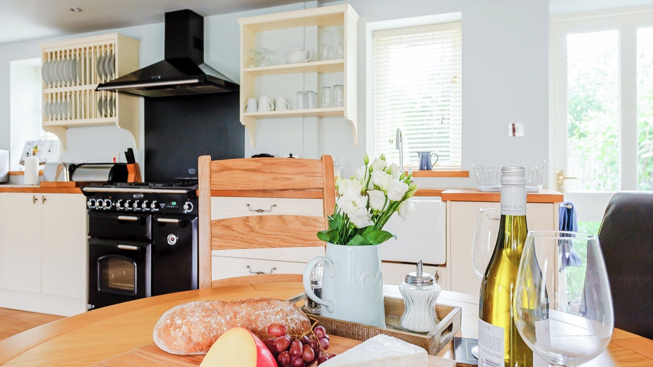 Photo of Others in Eye