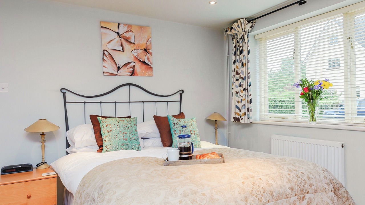 Photo of Others in Eye