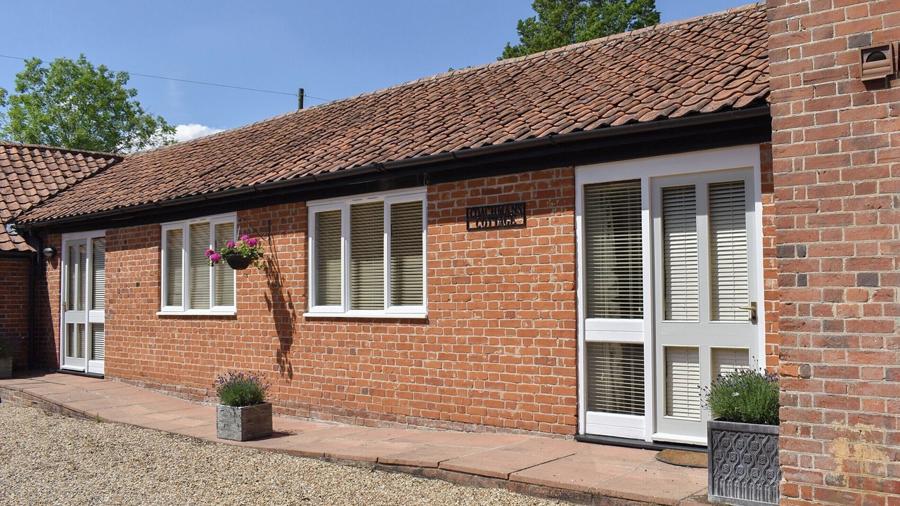 Photo of Others in Eye