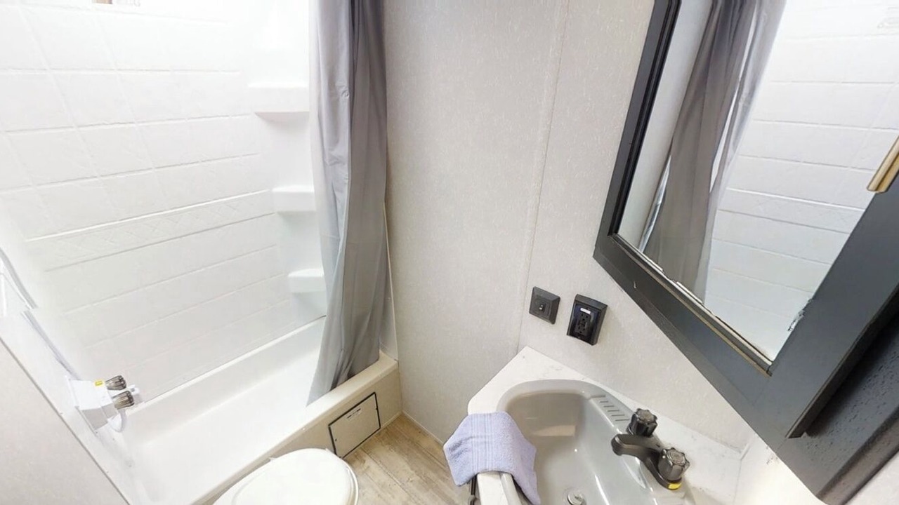 Photo of Bathroom in Waxahachie