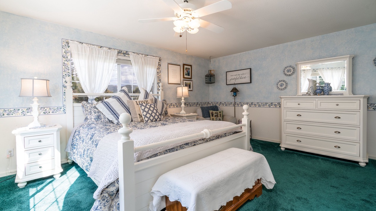 Photo of Others in Redwood Valley