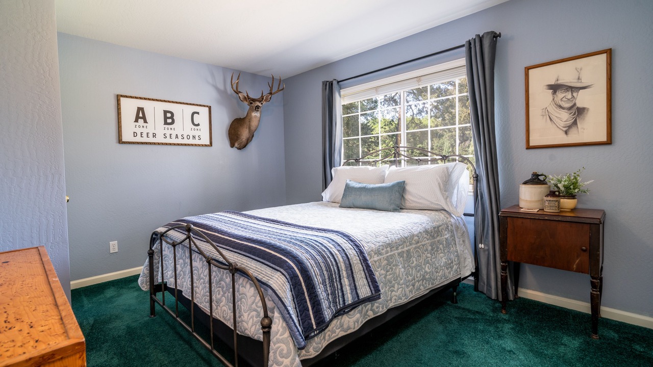 Photo of Others in Redwood Valley