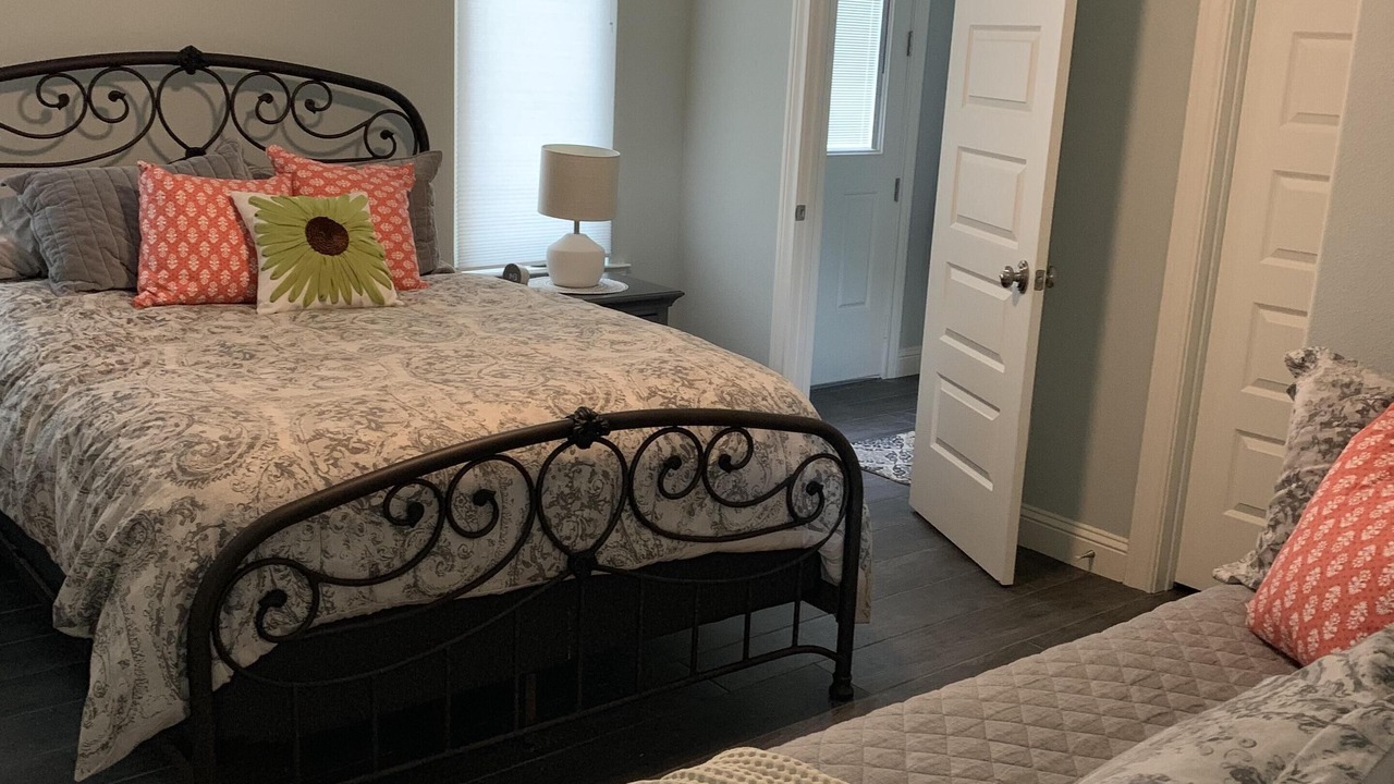 Photo of Bedroom in Quinlan