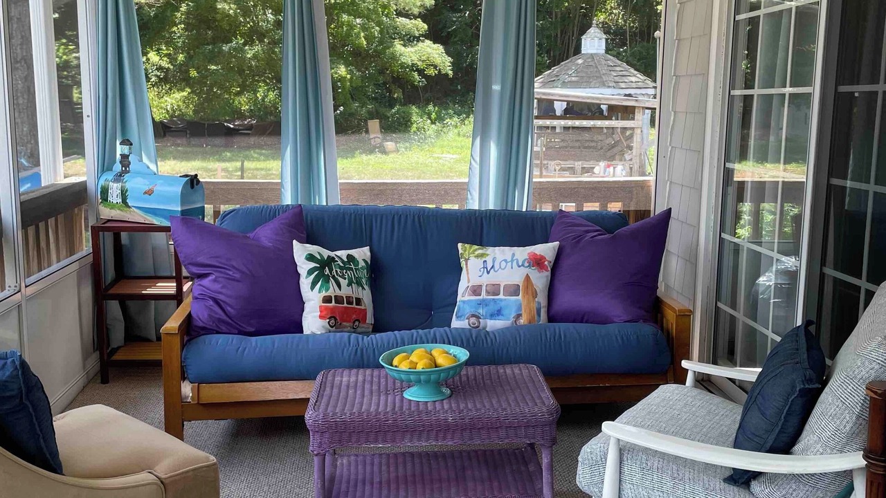 Photo of Others in Calvert Beach-Long Beach