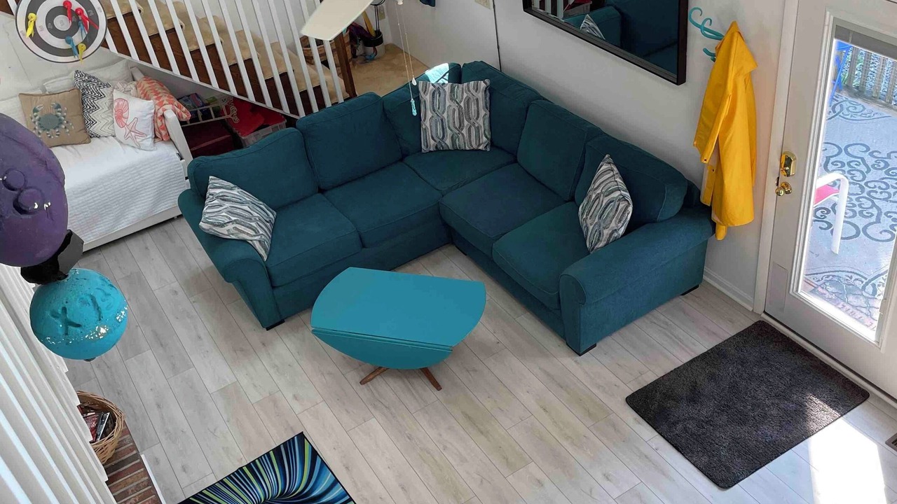 Photo of Livingroom in Calvert Beach-Long Beach