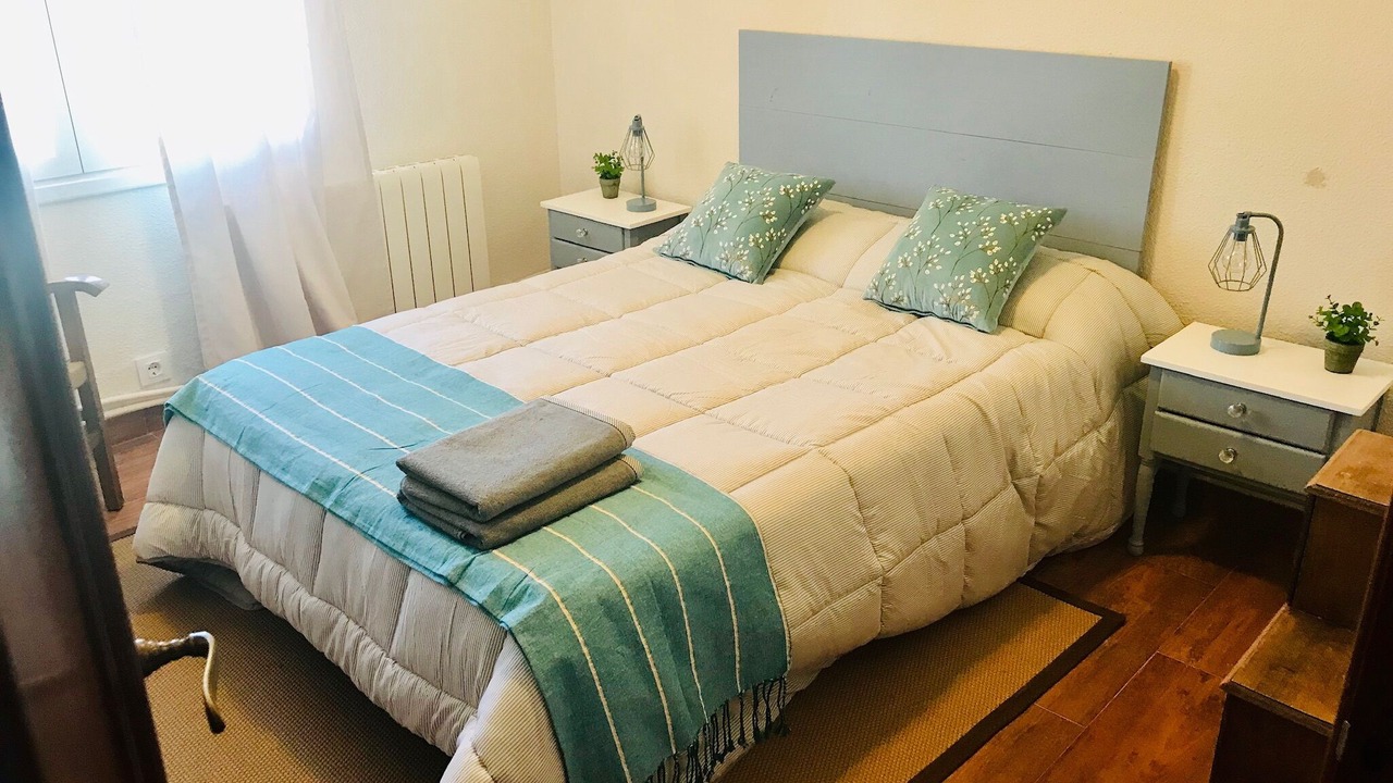 Photo of Bedroom in Navahondilla