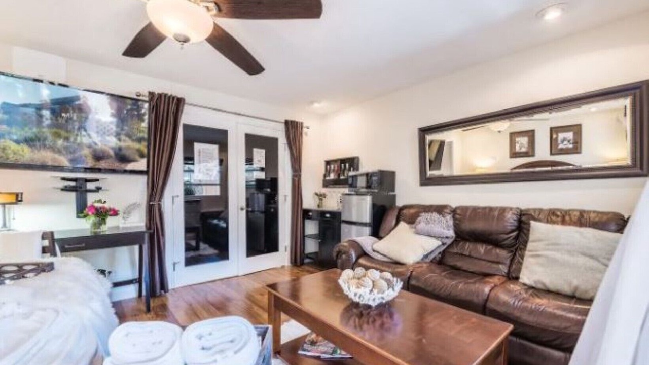 Photo of Livingroom in Brea
