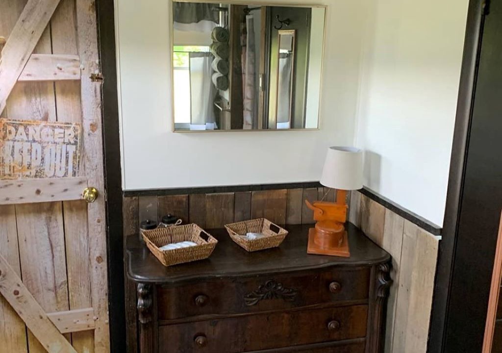 Photo of Bathroom in Gowen City