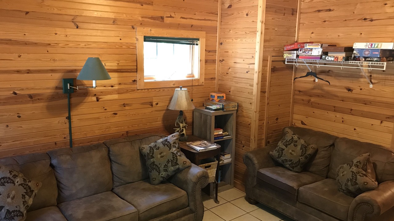 Photo of Livingroom in Pittsburg