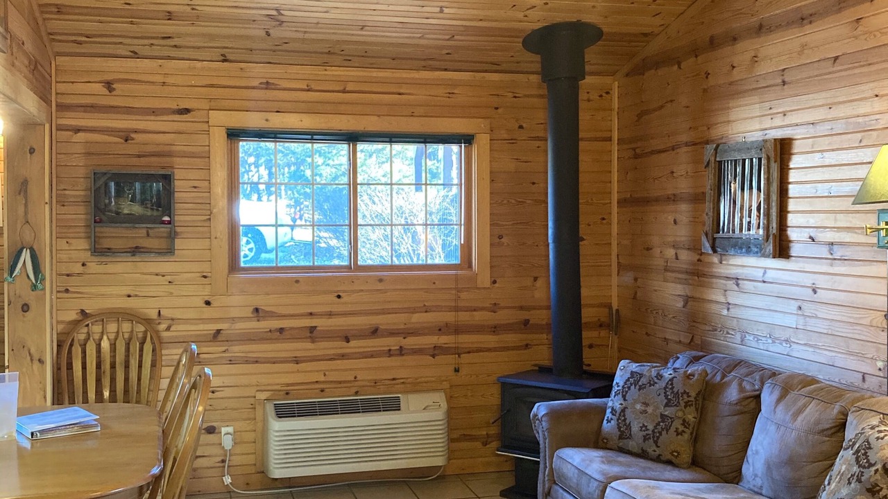 Photo of Livingroom in Pittsburg