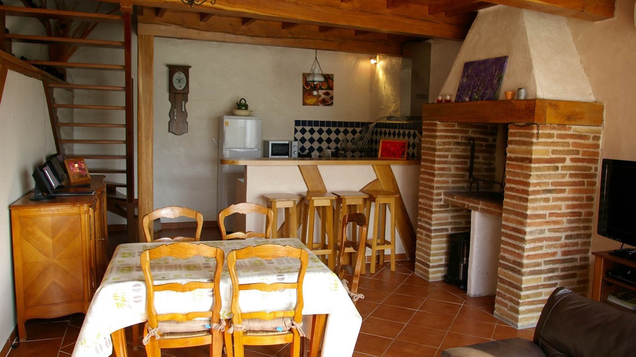 Photo of Others in Lafrancaise