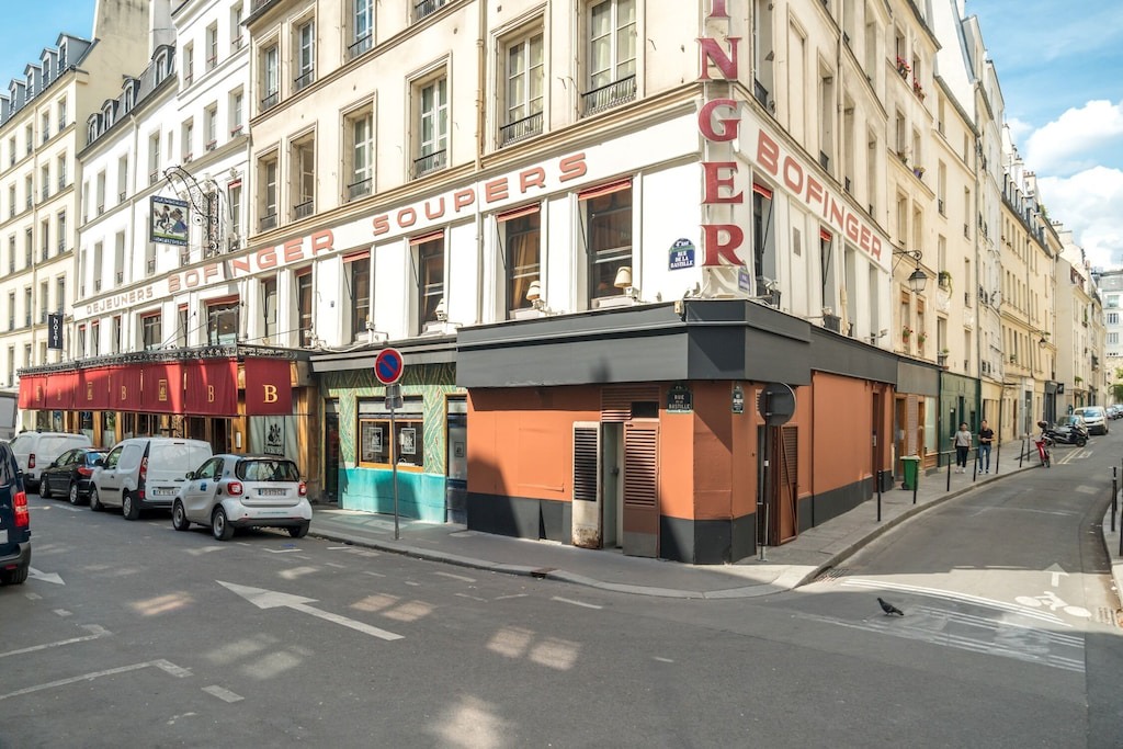 Photo of Buildings in Arsenal