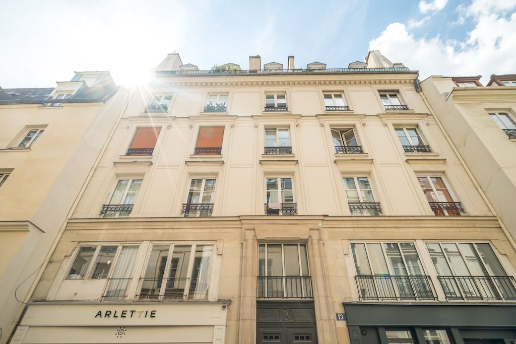 Photo of Buildings in Arsenal