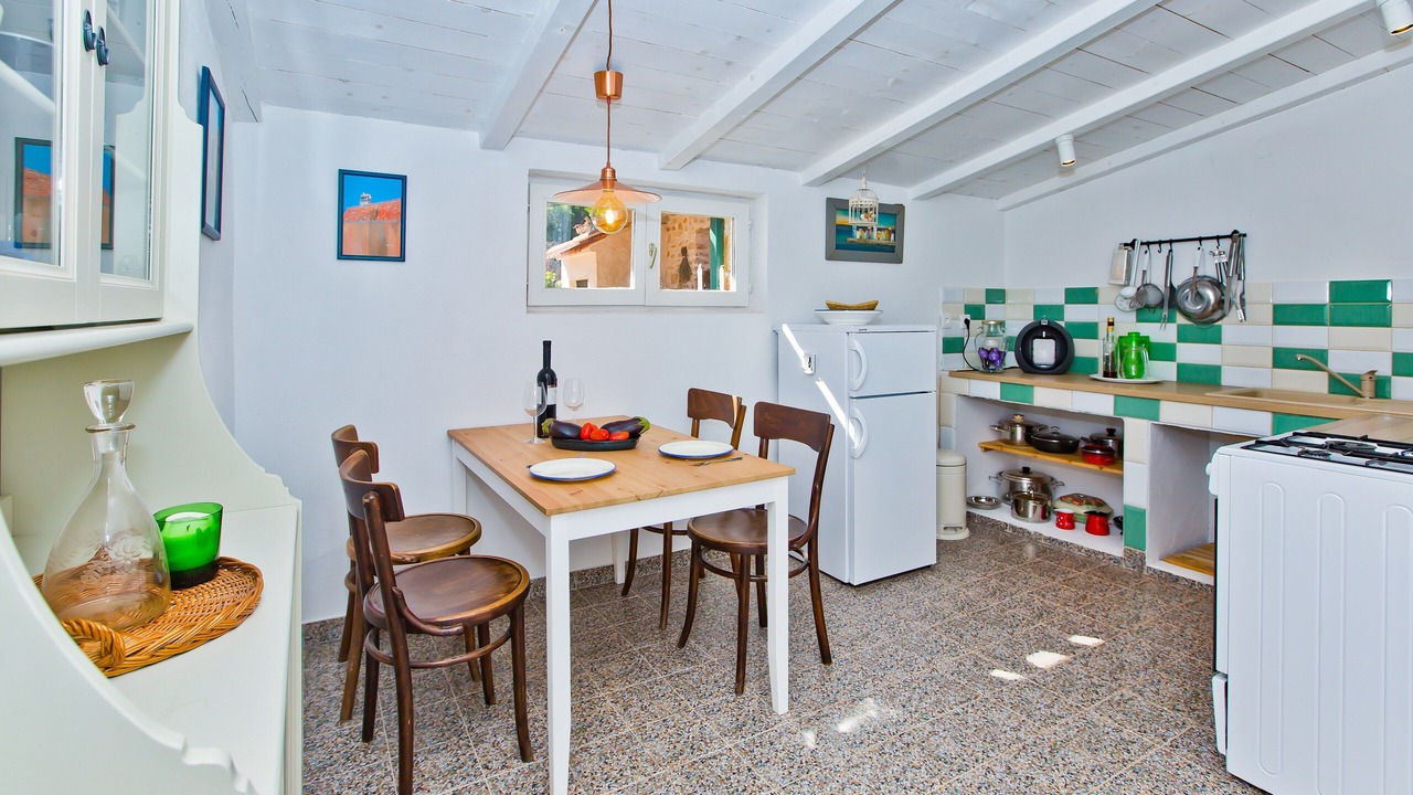 Photo of Kitchen in Cove Basina (Jelsa)