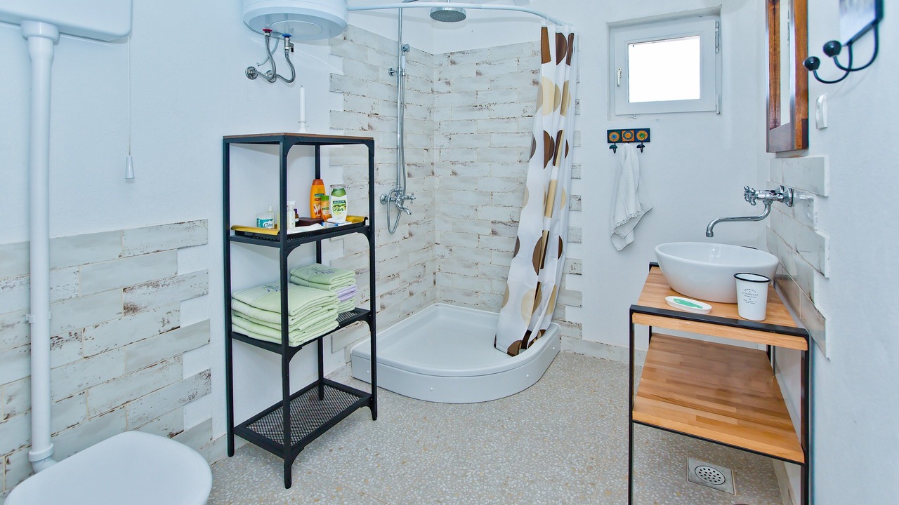 Photo of Bathroom in Cove Basina (Jelsa)