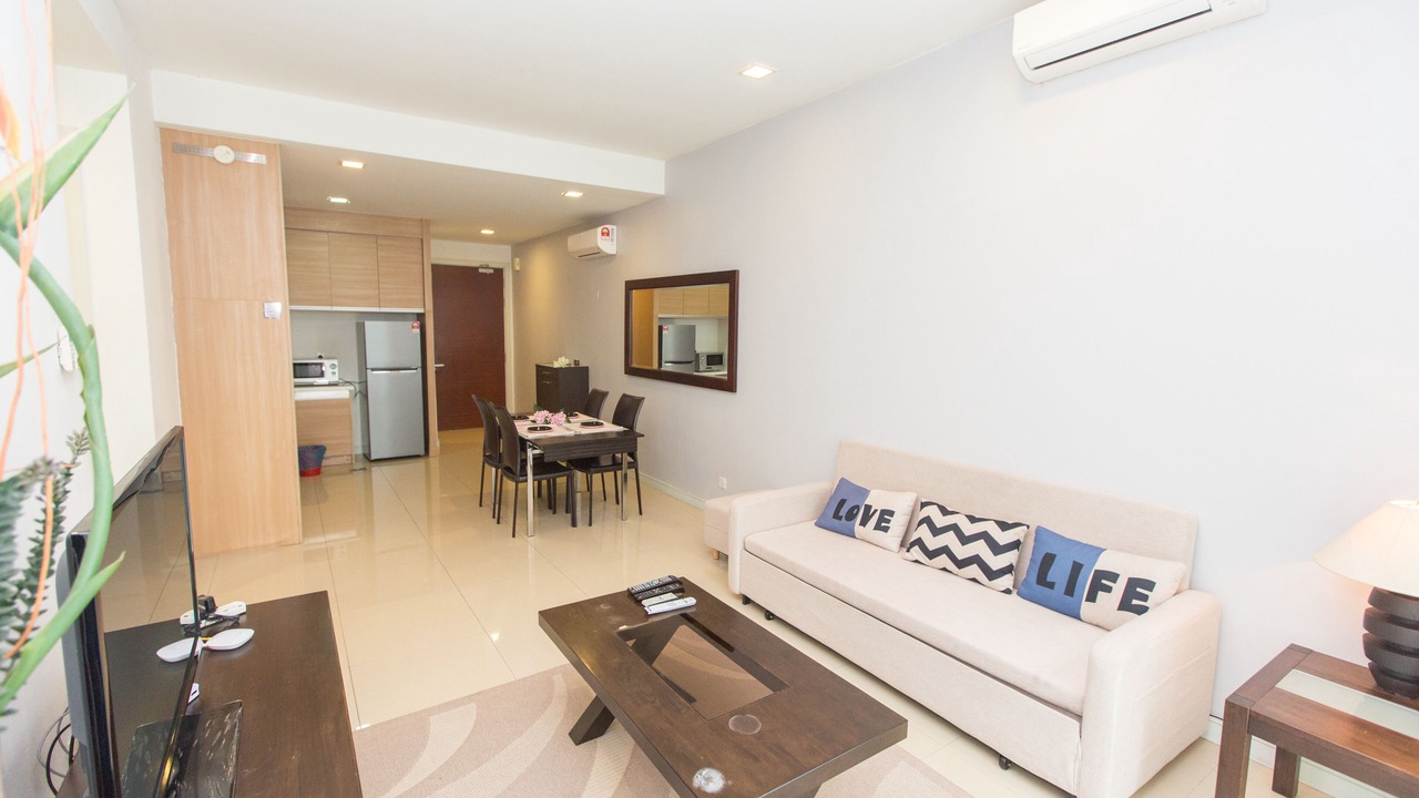 Photo of Livingroom in Golden Triangle